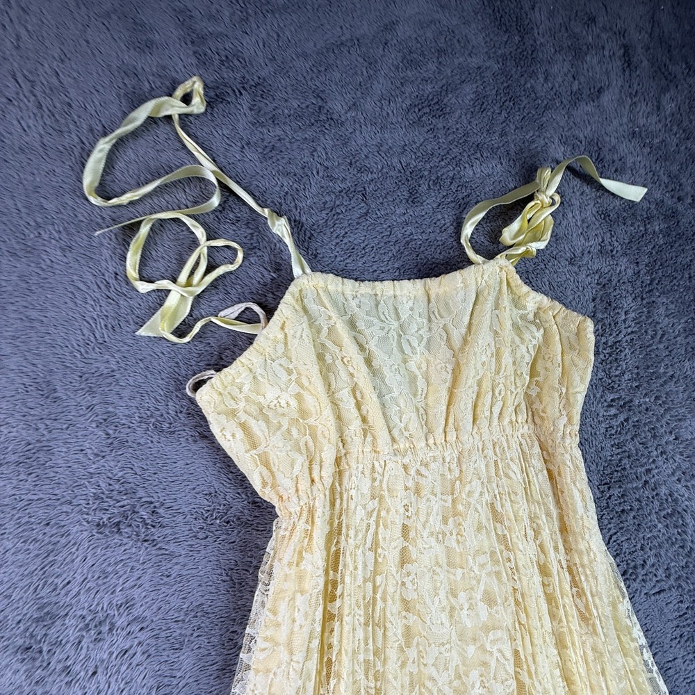 Vintage 70s Yellow Lace Maxi Dress Tie Shoulder Straps Boho Empire Waist Floor - Picture 4 of 9